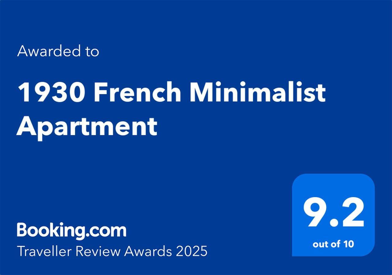 1930 French Minimalist